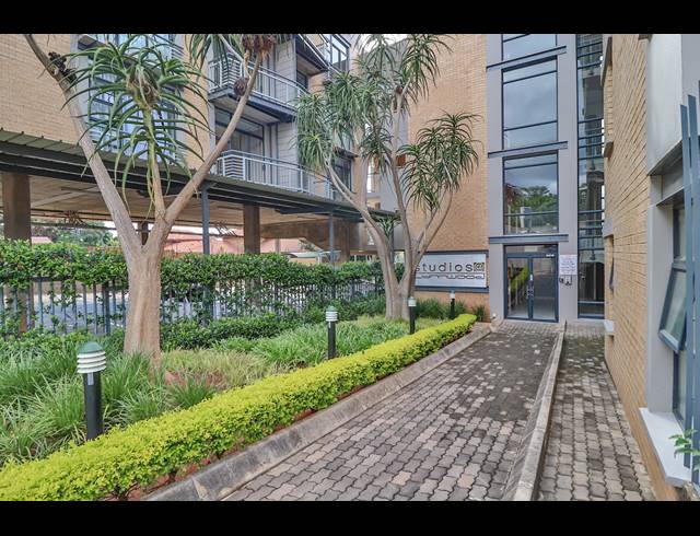 0.5 BEDROOM APARTMENT FOR SALE IN LYNNWOOD